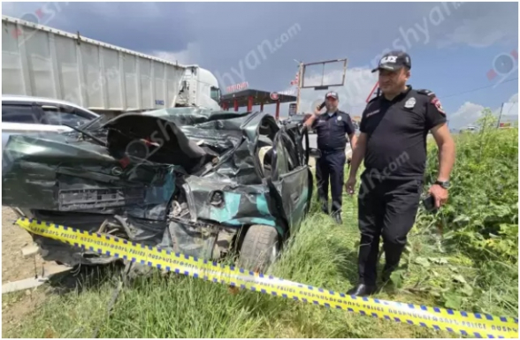 Արագածոտնում բախվել են բեռնատարն ու «Opel»-ը. կան տուժածներ